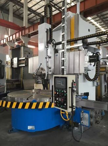 Torno vertical convencional