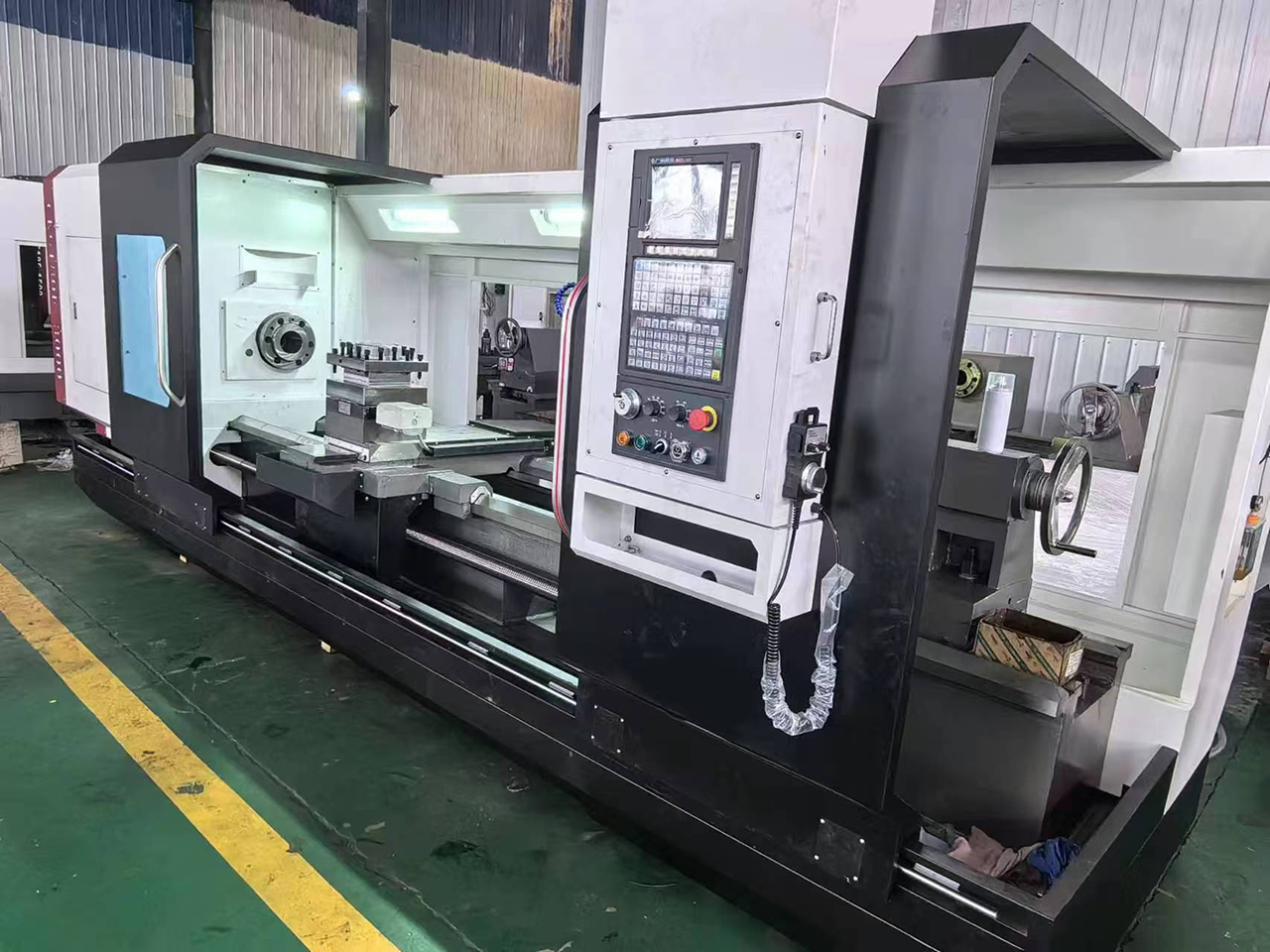 Máquina horizontal de torno CNC Swing sobre la cama: 1250,1400,1600 mm