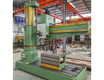 Radial Drilling Machine-4.png