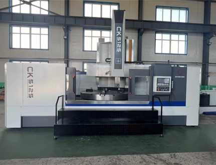 Tornos verticales de CNC